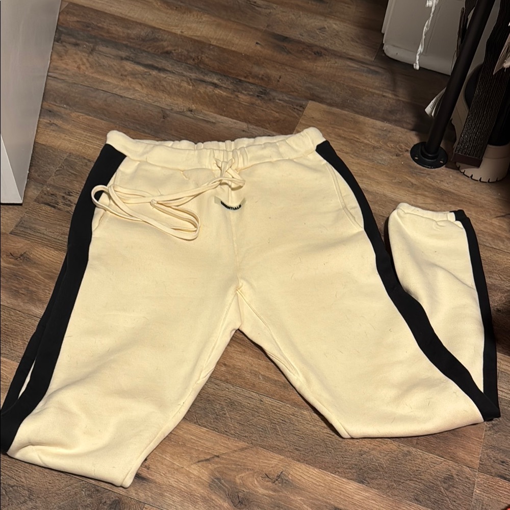 Unisex Essentials Sweatpants